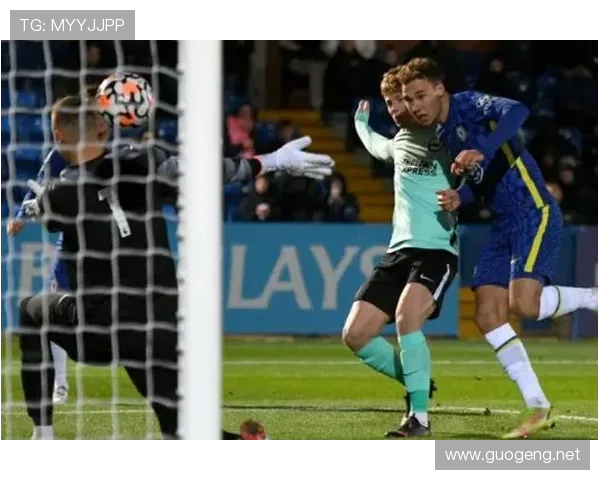 韦尔近三战场均25分15篮板表现抢眼